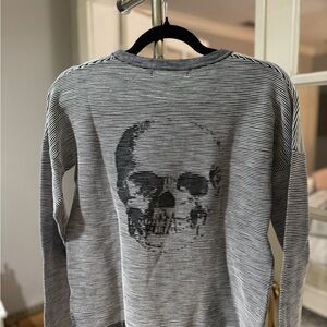 Skull Cashmere Monochrome Striped Top